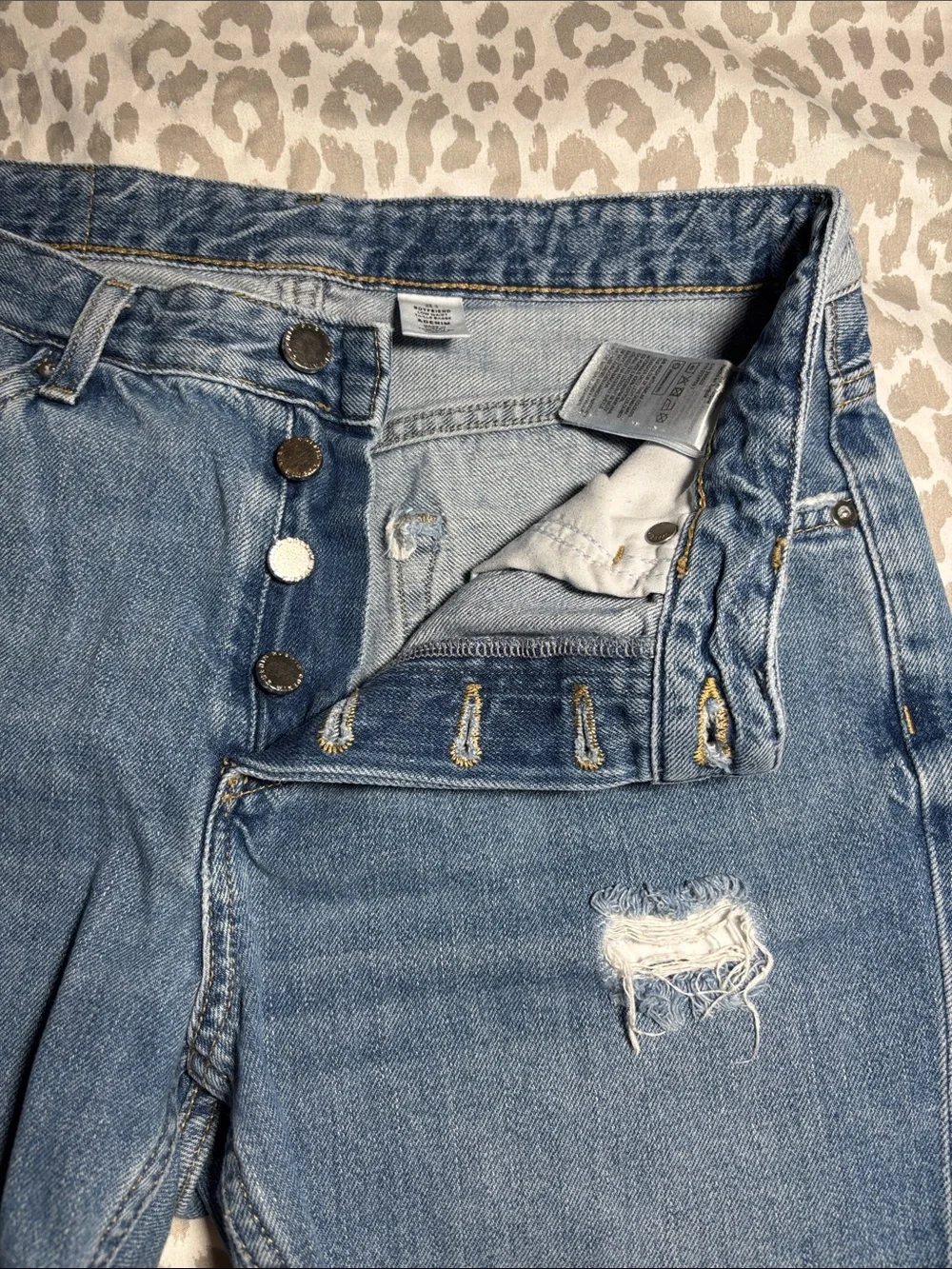 &Denim Mid-Rise Distressed Blue Denim Shorts